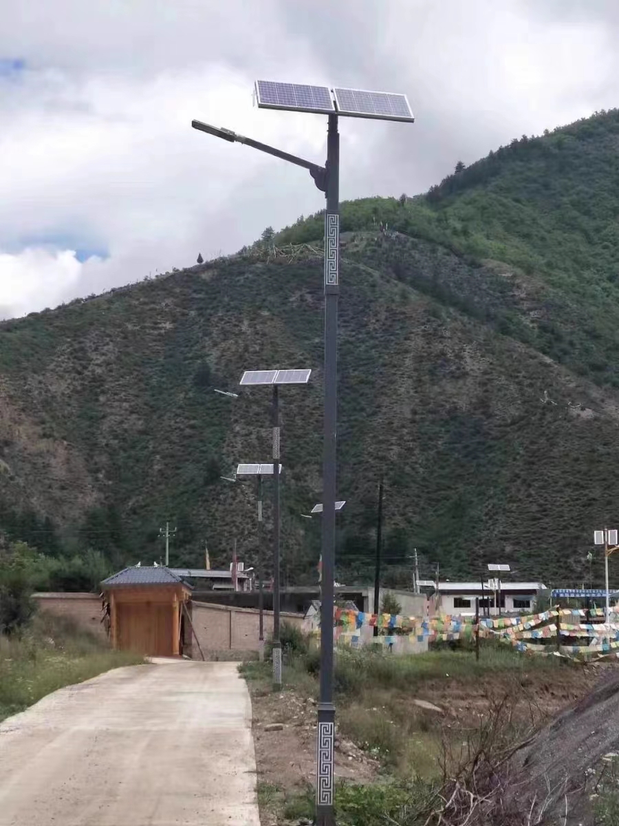 太阳能灯工作原理